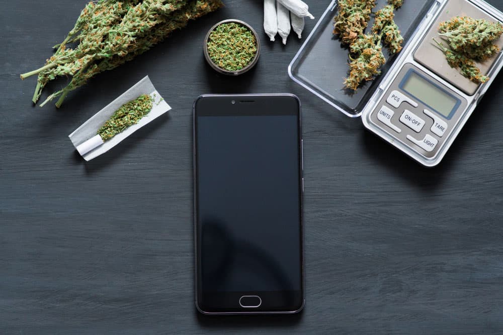 Top 5 Reasons is Better to Buy cannabis Online | MMJDirect Canada