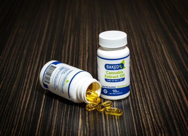 Baked Edibles – CBD Extract In MCT Oil Capsules 10mg or 20mg | MMJDirect Canada