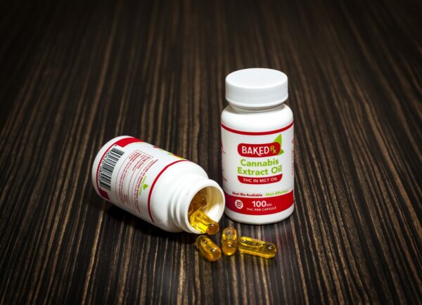 Baked Edibles – THC Extract Capsules 100mg | MMJDirect Canada