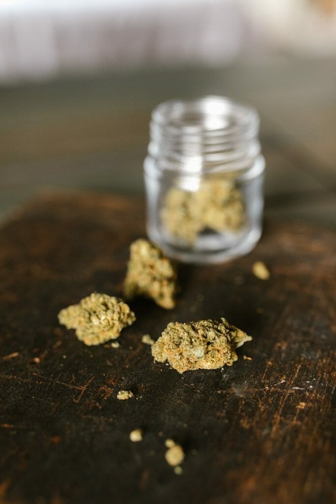 Different Ways to Keep Your cannabis Products Fresh at All Times | MMJDirect Canada | MMJDirect Canada